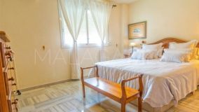 Apartment for sale in Hacienda El palmeral, Nueva Andalucia
