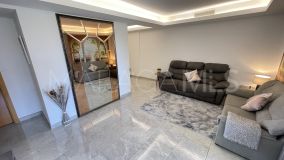 Apartamento en venta en El Mirador de la Cañada, Marbella Ciudad