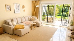 Semi Detached House for sale in Nueva Atalaya, Estepona East