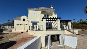 Villa for sale in Puerto Romano, Estepona Öst