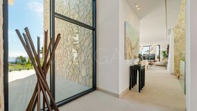 Villa for sale in Benahavis