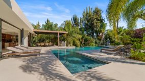 Villa for sale in Las Chapas, Marbella East