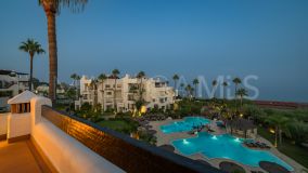 Takvåning for sale in Bahía del Velerín, Estepona Öst