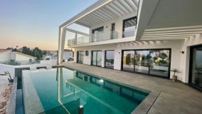 Villa for sale in El Faro, Mijas Costa