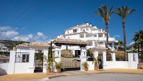 Markplanslägenhet for sale in Nueva Andalucia, Marbella