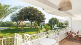 Appartement rez de chaussée for sale in Rio Real Golf, Marbella Est