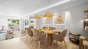 Maison de Ville for sale in Aloha, Nueva Andalucia