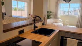 Atico Duplex en venta en Rio Real Golf, Marbella Este