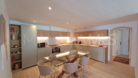 Wohnung zu verkaufen in Nueva Andalucia, Marbella