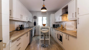 Apartment for sale in Nueva Andalucia, Marbella