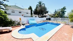 Villa for sale in Alta Vista, San Pedro de Alcantara