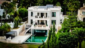 Villa for sale in Sierra Blanca, Marbella Golden Mile