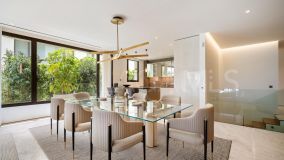Duplex for sale in Marbella Golden Mile