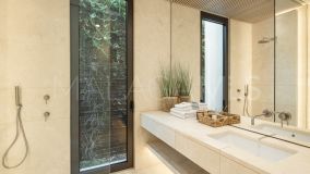 Villa for sale in La Quinta, Benahavis
