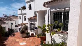 Tvåvåningslägenhet for sale in Los Altos de Marbella, Marbella Öst