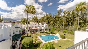 Adosado en venta en Soleuropa, Nueva Andalucia