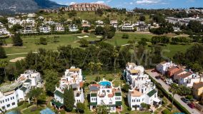 Radhus for sale in Soleuropa, Nueva Andalucia