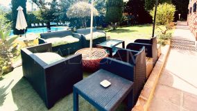 Villa Pareada en venta en Marbella Este