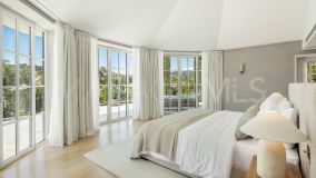 Villa for sale in Nueva Andalucia, Marbella