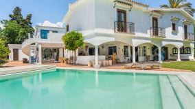 Villa en venta en Guadalmina Baja, San Pedro de Alcantara