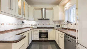 Pareado en venta en Nueva Andalucia, Marbella
