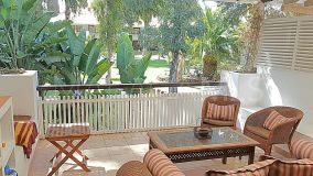 Lägenhet for sale in Fuentes del Rodeo, Marbella - Puerto Banus