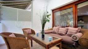 Lägenhet for sale in Fuentes del Rodeo, Marbella - Puerto Banus