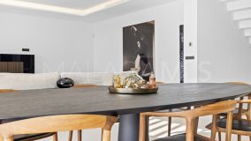 Villa for sale in Benahavis