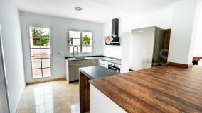 Takvåning for sale in El Real Panorama, Marbella Öst