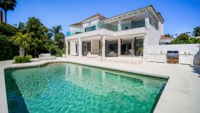 Villa zu verkaufen in Nueva Andalucia, Marbella