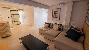 Duplex for sale in Los Pinos de Aloha, Nueva Andalucia