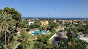 Lägenhet for sale in Atalaya Golf, Estepona Öst