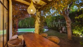 Villa for sale in Nueva Atalaya, Estepona Est