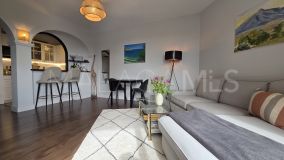 Apartment for sale in Atalaya Golf, Estepona East