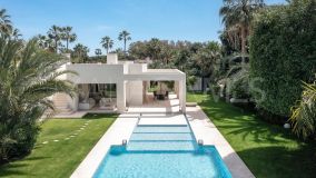 Villa for sale in Marbesa, Marbella Öst