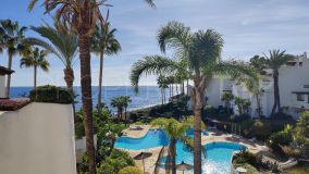 South-west facing duplex penthouse with sea views in Ventura del Mar