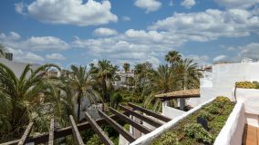 Duplex penthouse in Ventura del Mar for sale