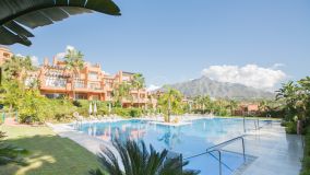 Appartement rez de chaussée for sale in Alminar de Marbella, Nueva Andalucia
