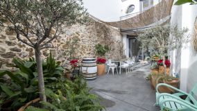 Town House for sale in Estepona Town