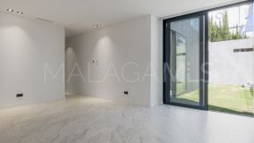 Villa for sale in Benahavis