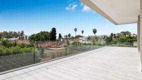 Villa for sale in San Pedro de Alcantara