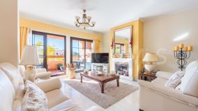 Apartamento en venta en Hacienda del Sol, Estepona