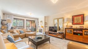 Appartement rez de chaussée for sale in Hacienda del Sol, Estepona Est