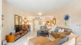 Appartement rez de chaussée for sale in Hacienda del Sol, Estepona Est