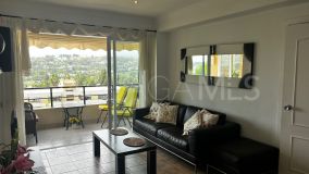 Lägenhet for sale in Aloha, Nueva Andalucia