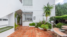 Appartement rez de chaussée for sale in Azahara II, Nueva Andalucia