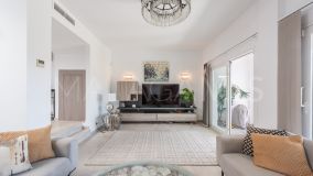 Town House for sale in Los Potros, Nueva Andalucia