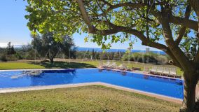Villa for sale in Elviria, Marbella East