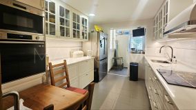 Wohnung zu verkaufen in La Resina Golf, Estepona Ost