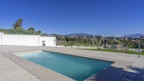 Villa for sale in Reinoso, Estepona Est